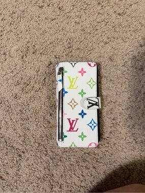 Louis Vuitton Multicolor White Monogram iPhone 15 Pro Max Wallet Case